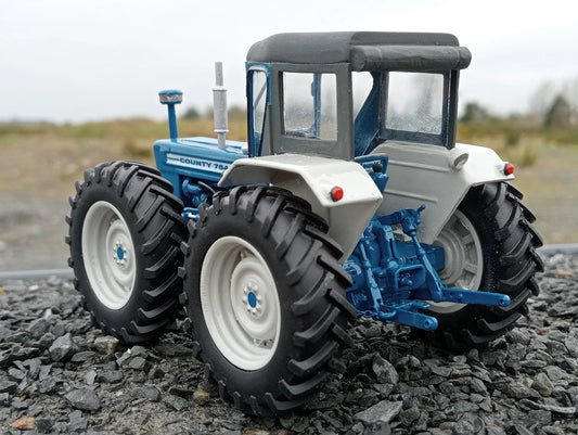 TAB MODELS Ford County 754 Super Four LAMBOURN CAB Tractor 1:32 scale Scratch Built
