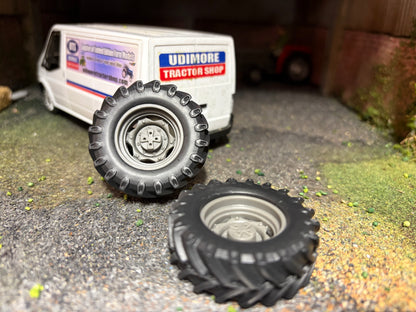 04259 pair of 4wd Tractor Front wheels 45mm x 15mm  Artisan32 farm machinery 1:32 scale