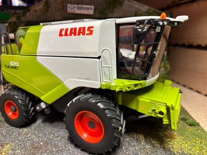 Wiking Claas Tucano 570 Combine Harvester Corn header 1:32 scale Boxed