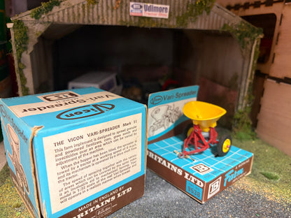 Vintage Britains Vicon Vari Spreader 9538 First Edition Box Obsolete 1:32 Scale