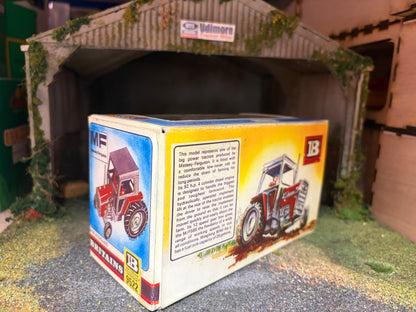 Vintage Britains Massey Ferguson 595 Tractor 9522 Original Straw Box Obsolete 1:32 Scale First Version (1976–1979)
