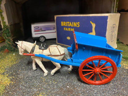9505 Vintage Britains Tumbrel Cart with plastic horse 1:32 scale obsolete RARE BOX version