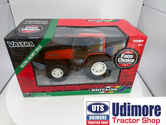 Britains Valmet 8950 Tractor 1:32 scale boxed new 43342 Fans choice Limited Edition