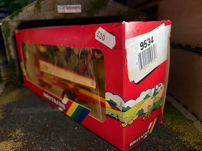 9534 Vintage Britains Krone Benac RBR 3000 bale trailer 1:32 scale Rainbow box Obsolete