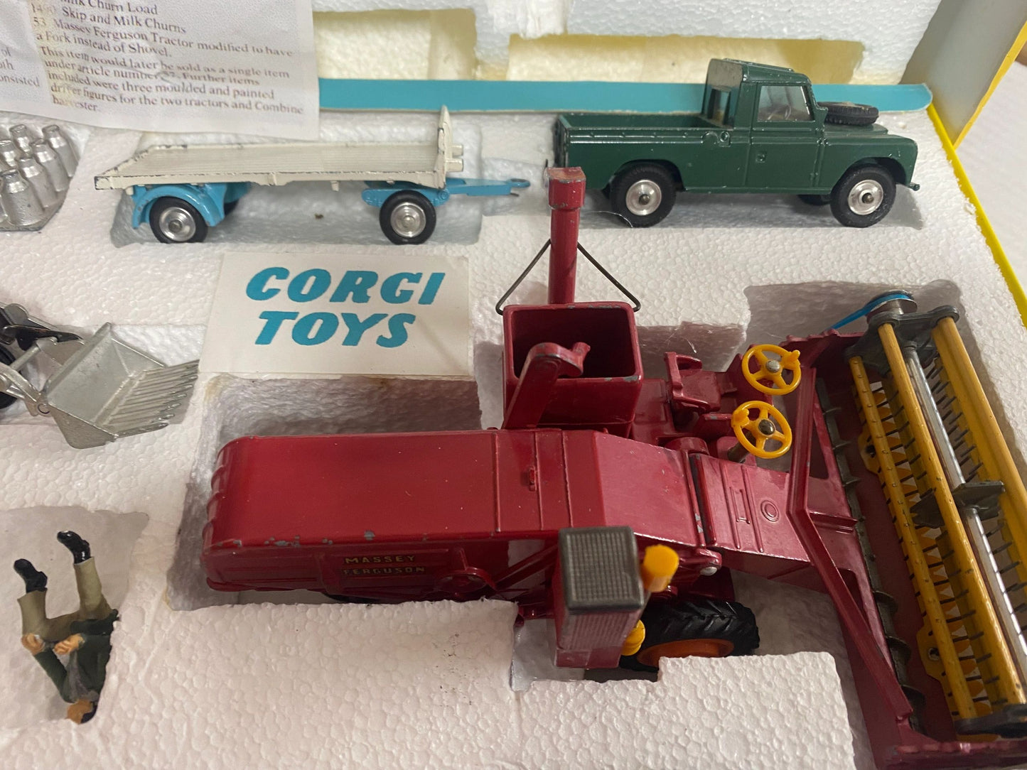 1962 Corgi farm set GS22 gift set 22 Image 5