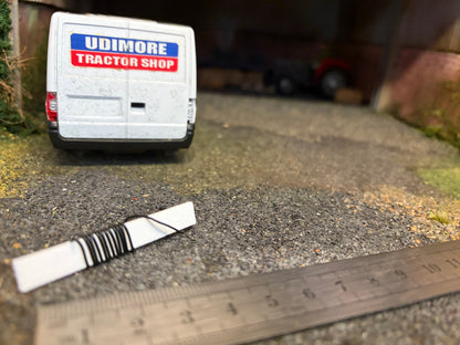 Trailer Light Board with Unwinding Cable – 50mm – 1:32 Scale