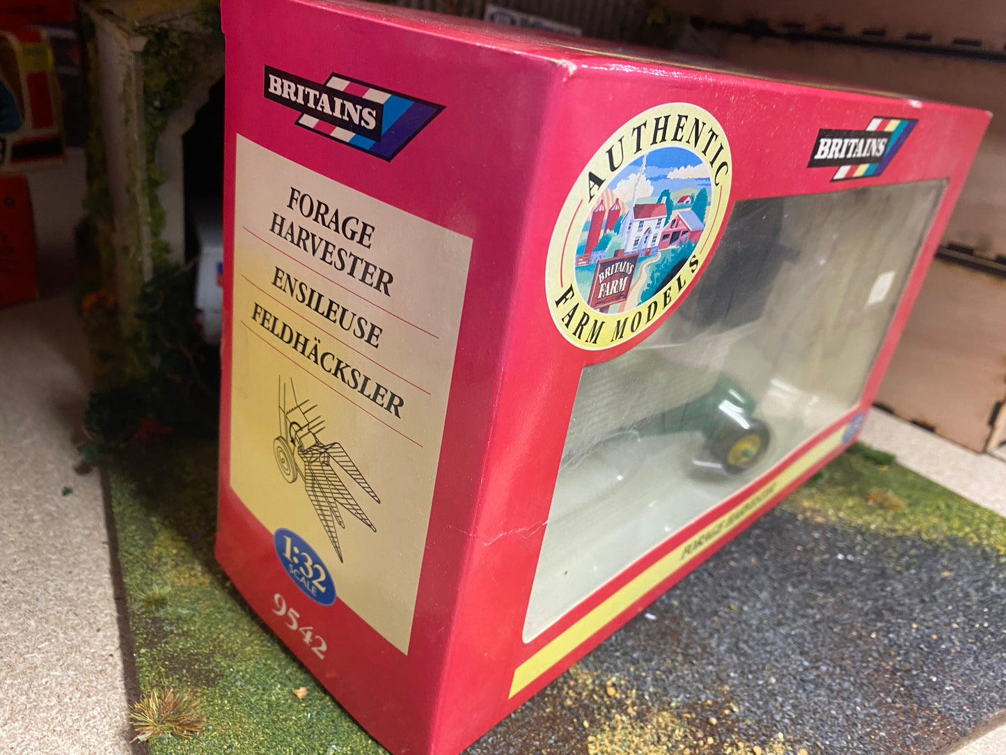 9542 Britains Trailed Forage Harvester 1:32 scale obsolete