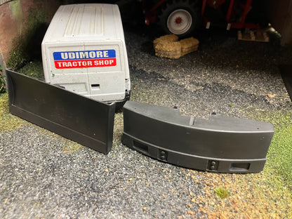 Front Blade & Rear Sledgehammer Scraper kit with lights Artisan32 Silage kit farm machinery 1:32 scale 03220