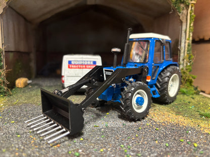 Ford 7600 4wd Tractor with front loader Conversion Muck,manure, Silage Fork 1:32 scale