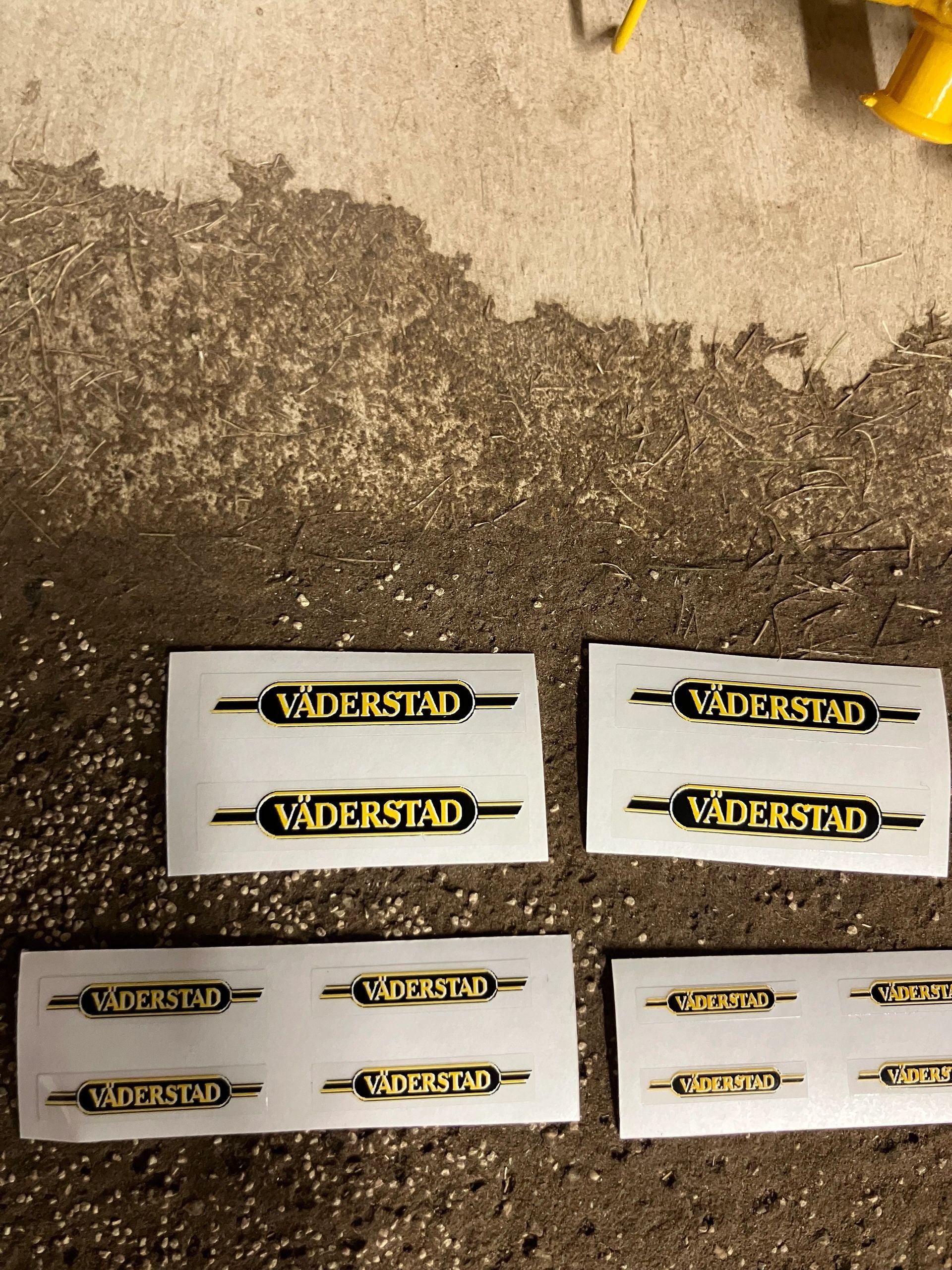 1:32 scale High quality vinyl 12 decals Vaderstad farm machinery stickers 1:32 scale Image