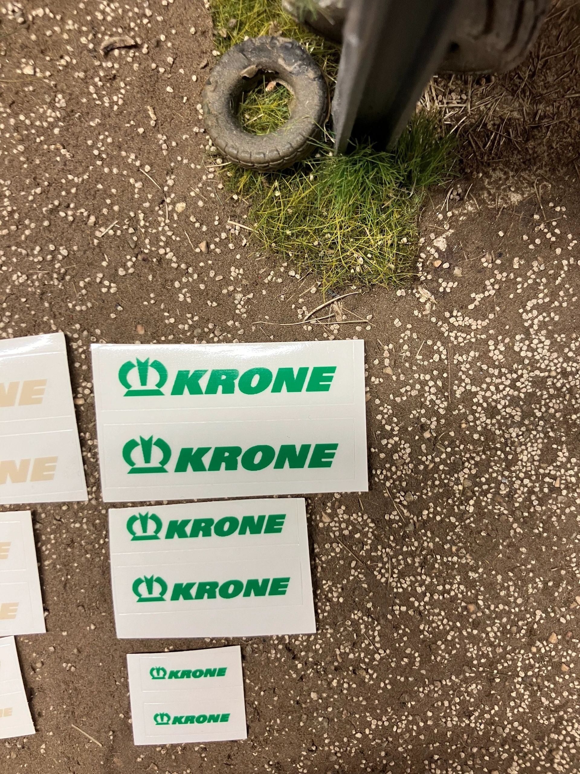 1:32 scale High quality vinyl huge pack 12 decals Krone Harvester farm machinery decals Image 3