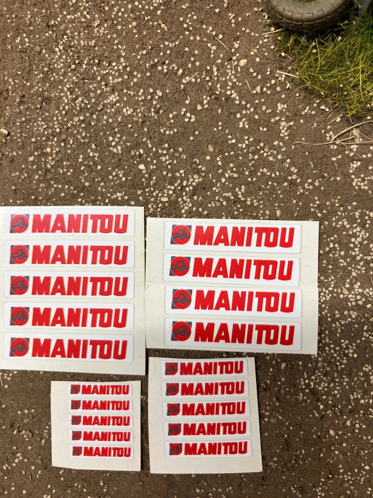 1:32 scale High quality vinyl huge pack 19 decals Manitou construction farm machinery decals Image 2