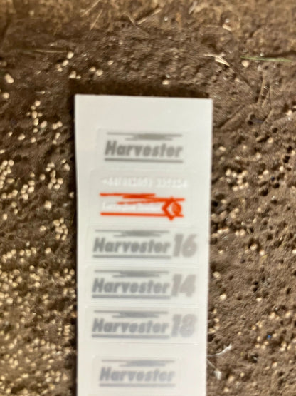 1:32 scale High quality vinyl pack 10 x sticker set Larrington Trailers harvester 14 16 18 farm machinery decals 1:32 scale Image 2