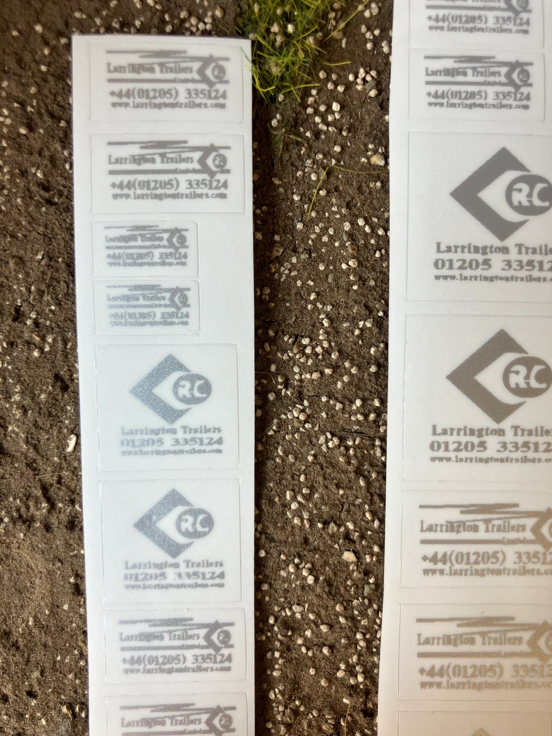 1:32 scale High quality vinyl pack 24 x sticker set Larrington Trailers root king RC farm machinery decals 1:32 scale Image 4