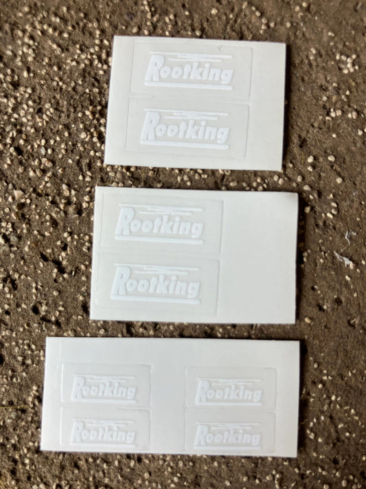 1:32 scale High quality vinyl pack 8 x white sticker set Larrington Rootking Trailers farm machinery decals Image