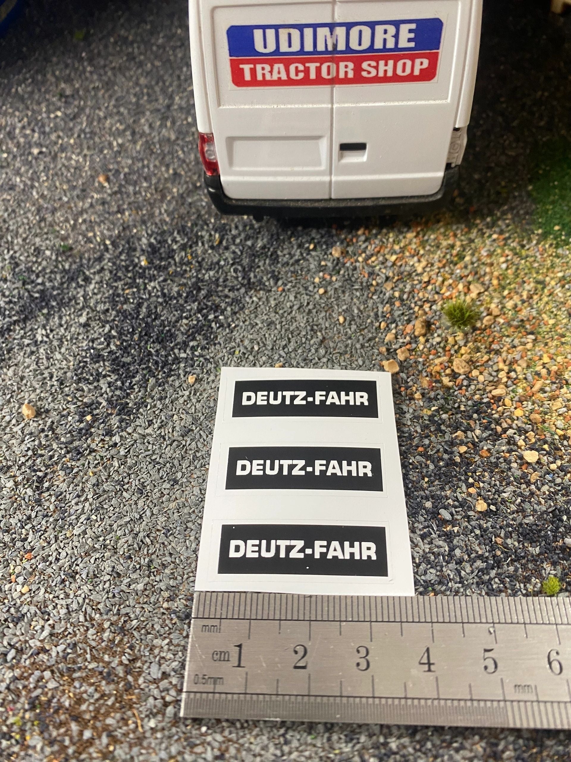 1:32 scale High quality vinyl pack Deutz Fahr tractor farm machinery decals Image 3