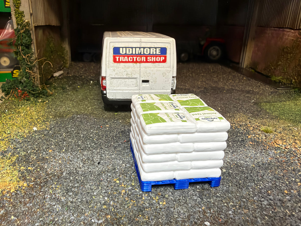 Pallet of Fane Valley Animal Feed Bags – 50kg Sacks – 1:32 Scale