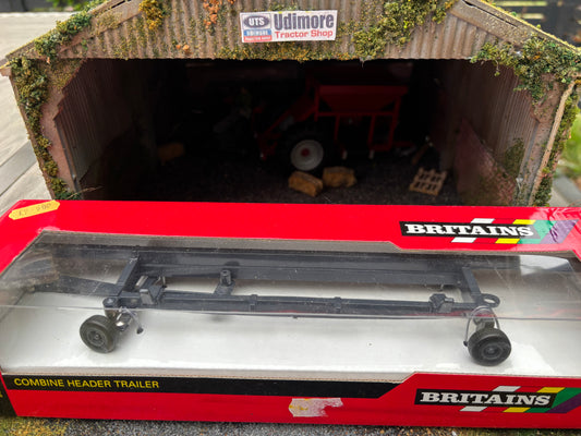 42532 Vintage Britains Combine Header Trailer 1:32 scale