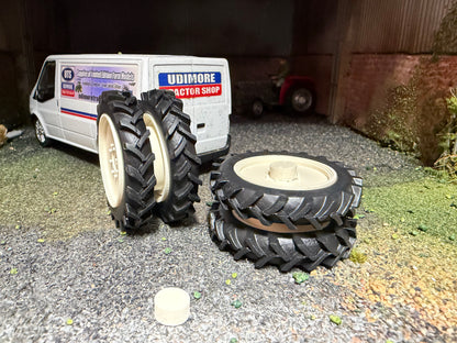 04267 MS_B pair of Tractor narrow front wheel dual kits 48mm White  Artisan32 farm machinery 1:32 scale