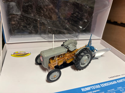 Universal Hobbies Ferguson FE35 Tractor with Rumptstad Plough Set UH5363 Limited Edition Obsolete 1:32 Scale