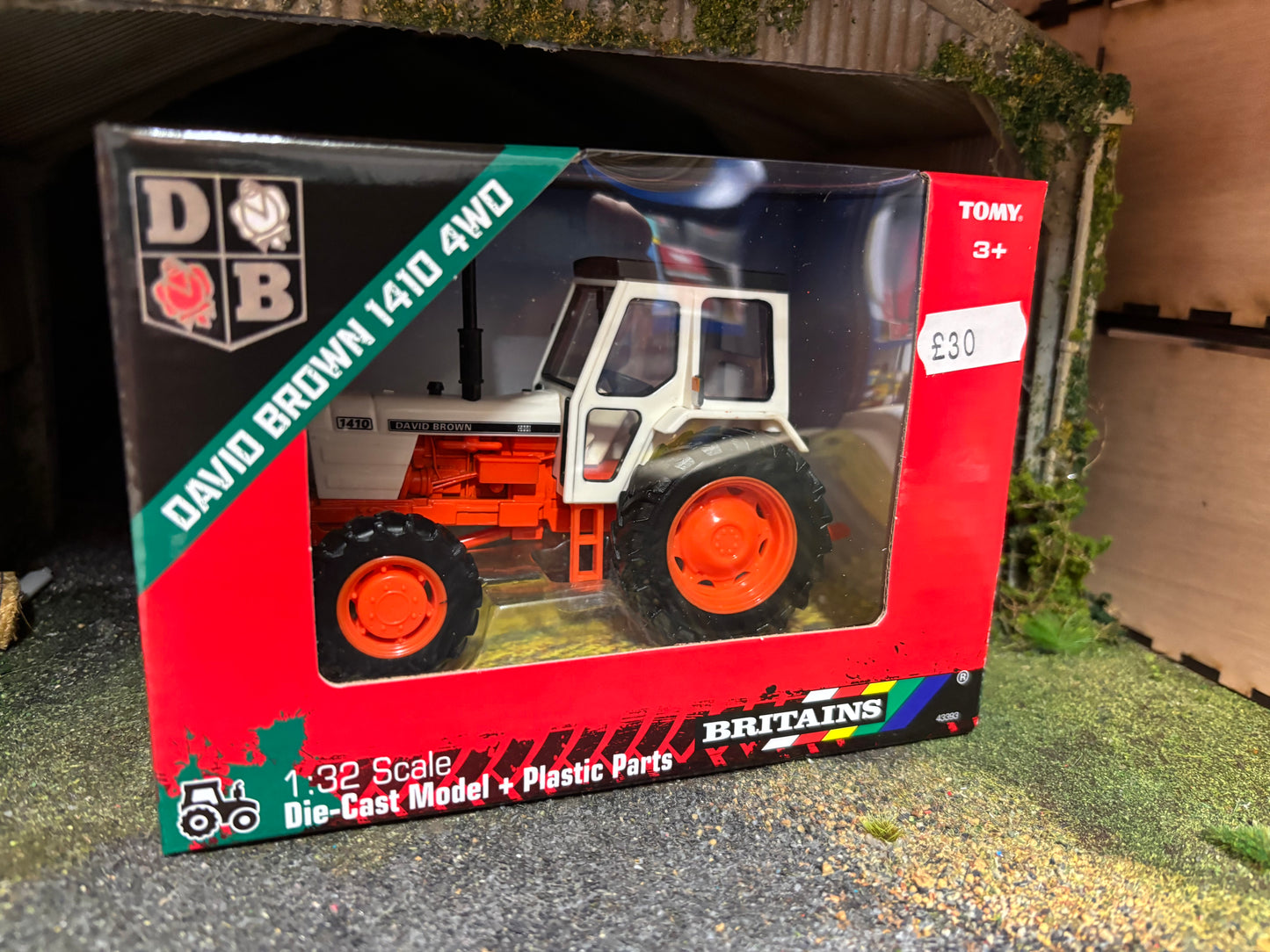 Britains 43393 David Brown 1410 4wd Tractor 1:32 scale