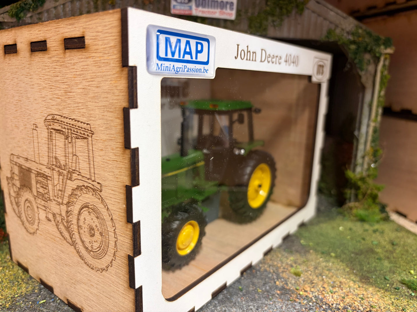 MAP Miniagripassion John Deere 4040 4wd Tractor (European Spec) Scratch built COLLECTION ONLY 1:32 scale