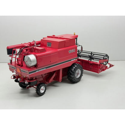 PRE ORDER REP241 Replicagri International IH Axial Flow 1660 Combine Harvester Stunning in 1:32 scale