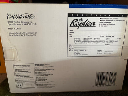 RARE ERTL New Holland 9882 4WD Tractor Triple Wheels Collector's Edition – 1:32 Scale Boxed