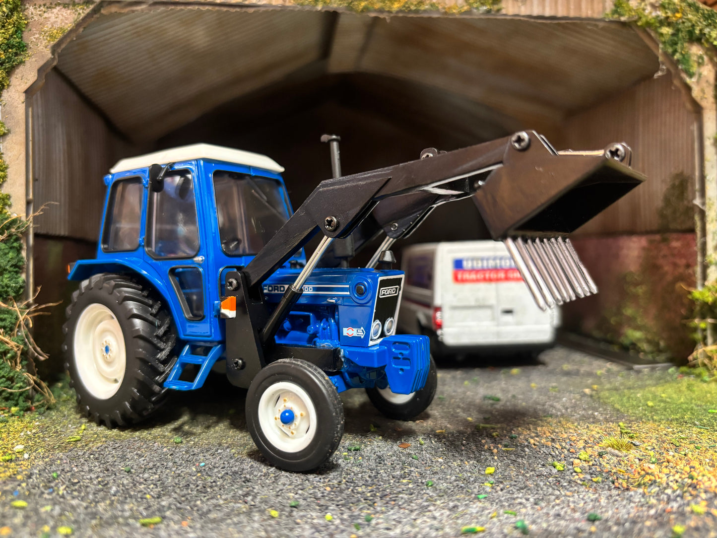 Ford 6600 2wd Tractor with front loader Conversion Muck,manure, Silage Fork 1:32 scale