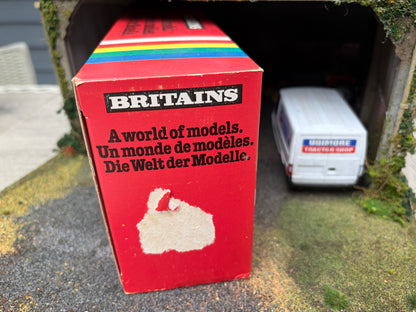 Vintage Britains Deutz DX110 Tractor & Manure Spreader Rainbow Box 9596 Original Box Obsolete 1:32 Scale