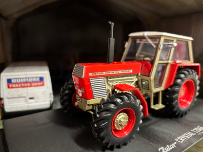 Limited Edition Universal Hobbies Zetor Crystal 12045 Gen 1 Tractor BOXED 1:32 scale UH6878