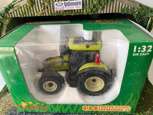 2630 Universal Hobbies Valtra C series tractor 1:32 BOXED Image