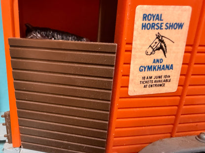 Vintage Britains Double Horsebox Trailer Royal Horse Show 9562 Early Straw Box 1:32 Scale Obsolete