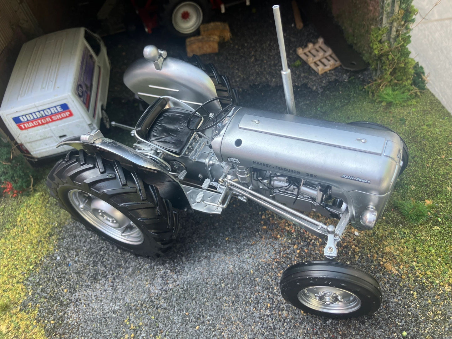 2981 Universal Hobbies Brushed metal silver Massey Ferguson 35x tractor BOXED 1:16 scale Limited Edition Image 6