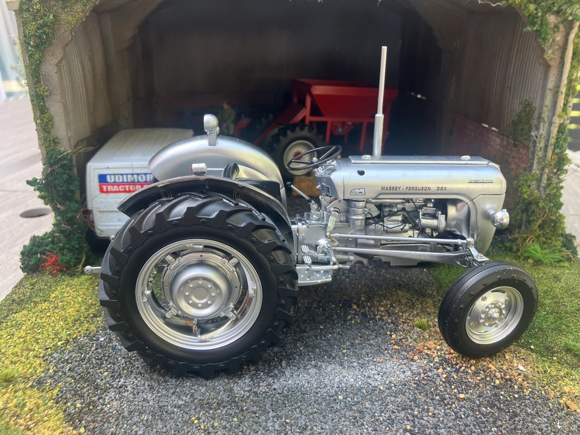 2981 Universal Hobbies Brushed metal silver Massey Ferguson 35x tractor BOXED 1:16 scale Limited Edition Image 7