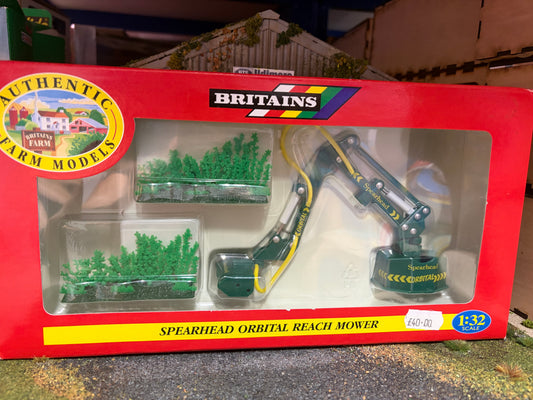 Vintage Britains Spearhead Orbital Reach Mower Hedge Cutter 00048 Obsolete Boxed 1:32 Scale