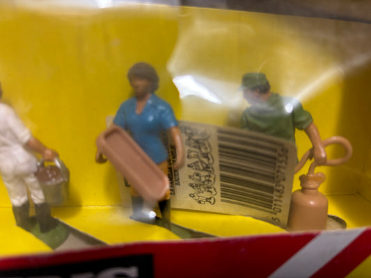 Britains 7153 Farming Family Workers 1:32 scale boxed Obsolete