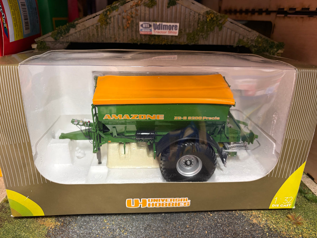 RARE Universal Hobbies UH2593 Amazone ZG-B 8200 Precis Spreader 1:32 – Boxed Obsolete