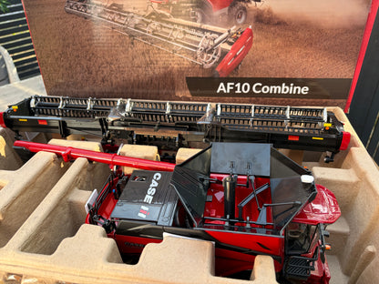 Britains Prestige CASE IH AF10 Combine Harvester 43404 New Boxed 1:32 Scale