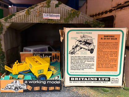 Vintage Britains Bamfords BL58 Hay Baler First Edition 1:32 Scale Boxed Obsolete - 9563