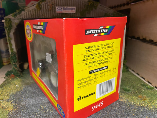 Britains New Holland Fiatagri M160 Floatations Tractor 9445 1:32 scale obsolete