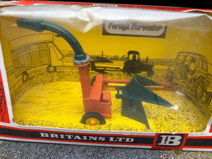 Vintage Britains 9542 Trailed Forage Harvester 1:32 Scale Straw Box Obsolete