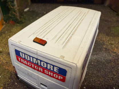 Square Rear Trailer Lights – Tractor, Truck & Slurry Tanker – 1:32 Scale