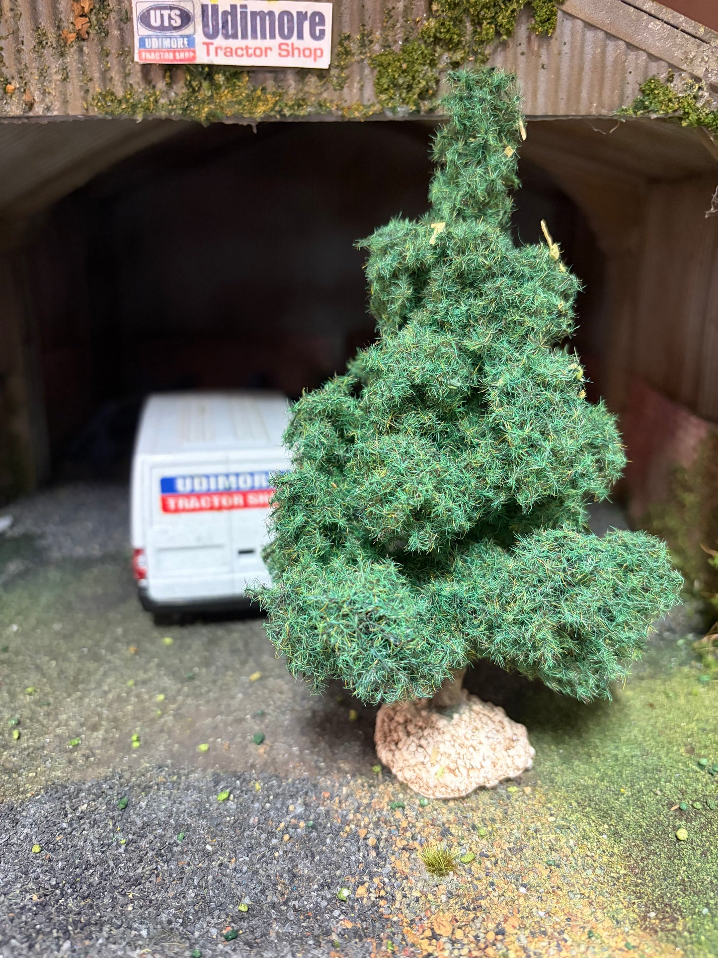 05610 Larch Conifer Hand Made Tree 12cm Artisan32 1:32 scale diorama