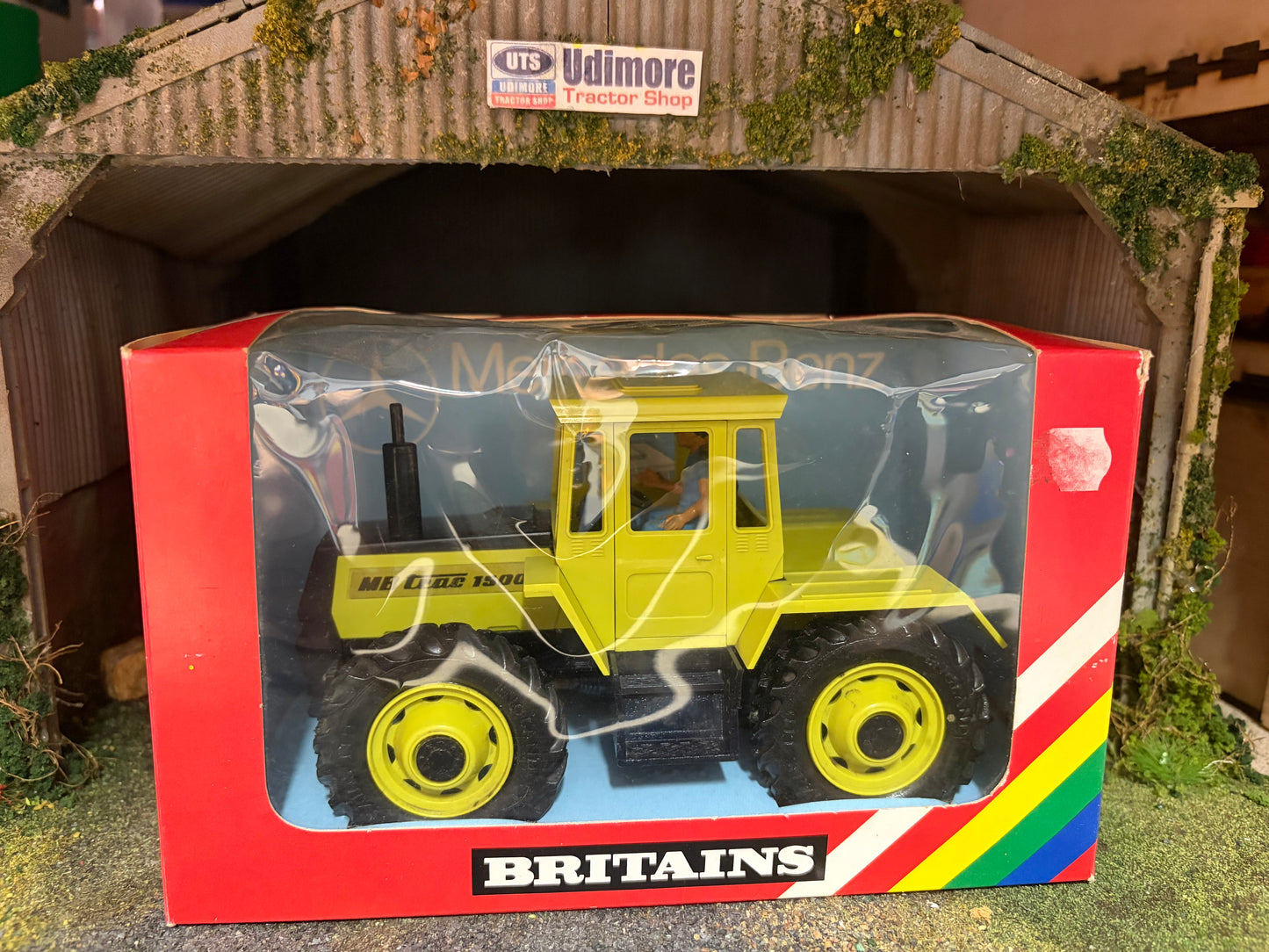 Vintage Britains Mercedes-Benz MB Trac 1500 Tractor 9525 Original Rainbow Box Obsolete 1:32 Scale