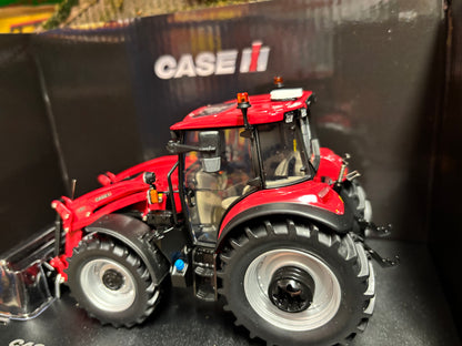 Universal Hobbies CASE IH Farmall 120C Tractor with Front Loader BOXED 1:32 scale UH6822