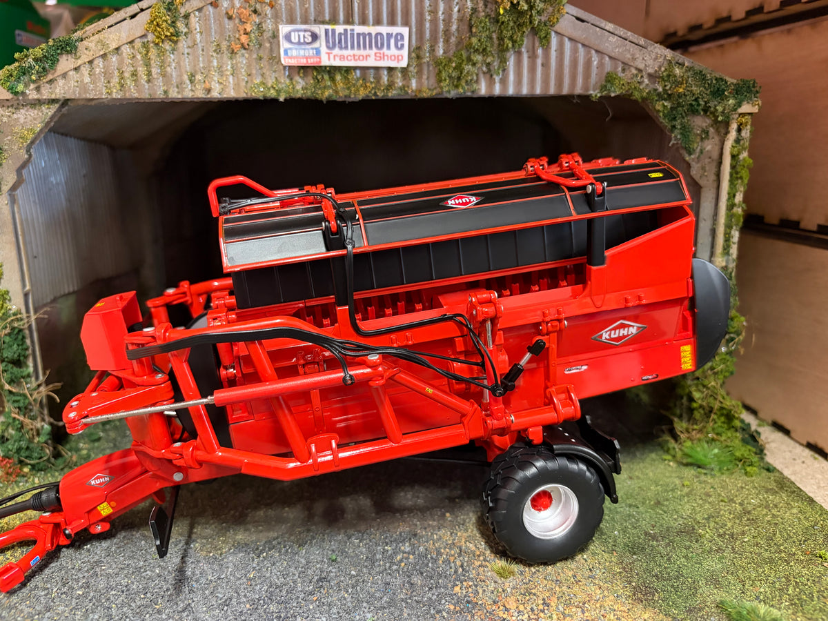 ROS 60254.0 KUHN FC 13460 RA Mower Conditioner 1:32 Scale – Boxed
