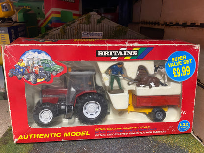 3055 Vintage Britains Massey Ferguson 6180 Tractor Trailer gift set 1:32 scale boxed obsolete