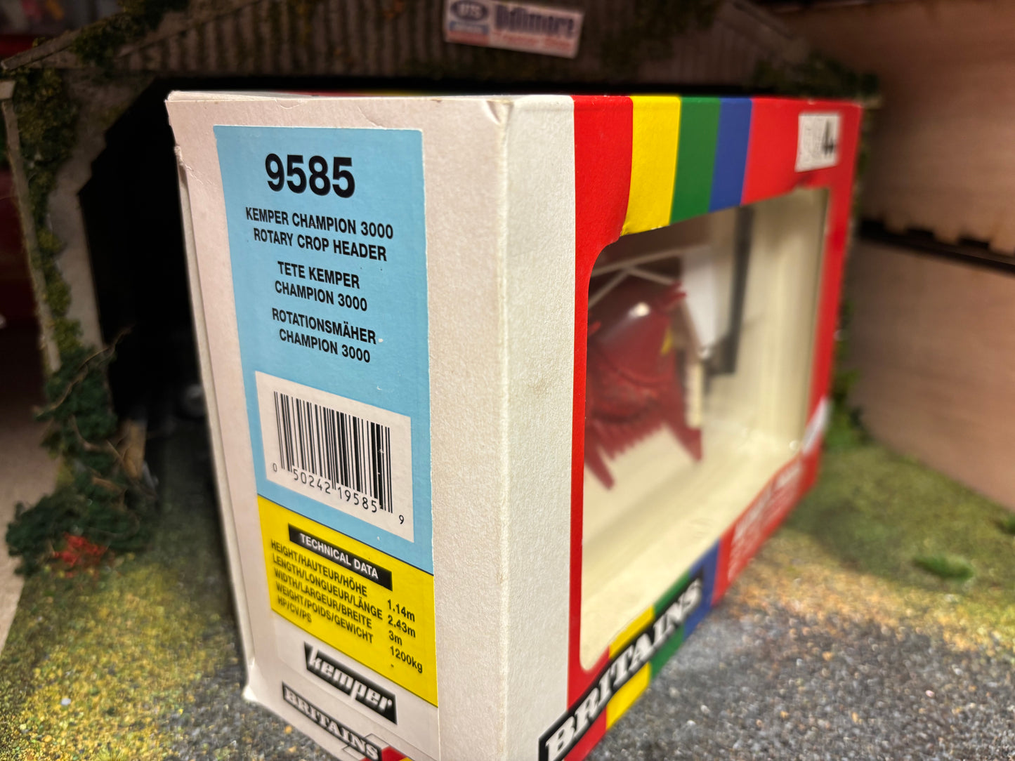 9497 Britains Kemper Champion 3000 Rotary Crop Header  1:32 BOXED obsolete