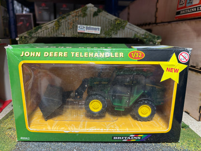 40062 Britains John Deere 3200 Telehandler 1:32 scale obsolete